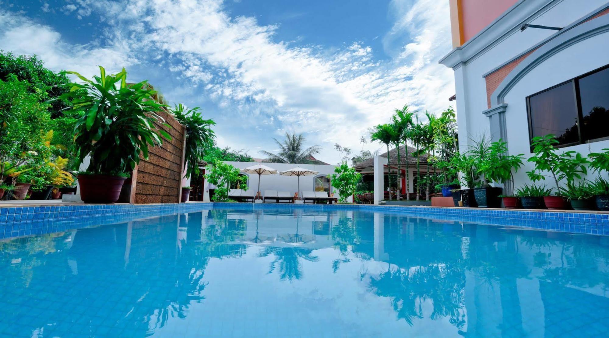 Hotel Mae Yu Lim Boutique Ciudad de Siem Riep Exterior foto